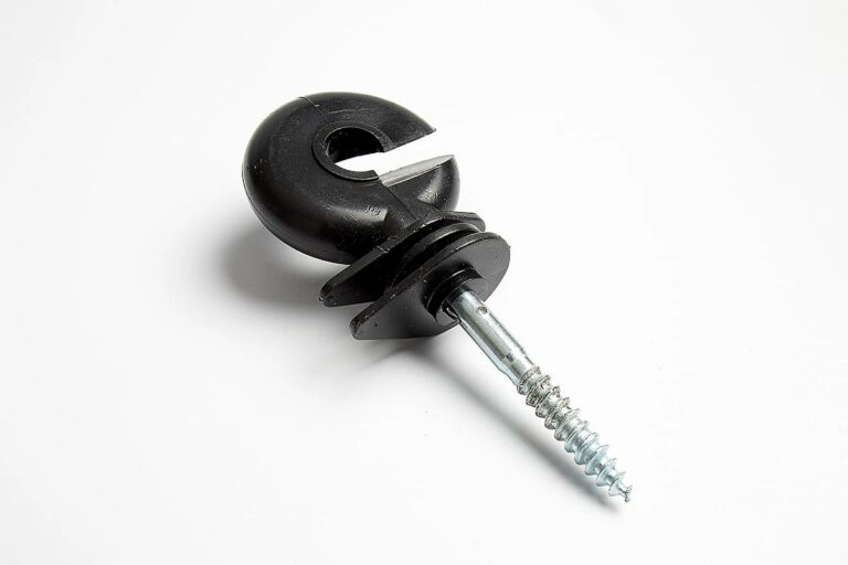 Iron-heart Screw-in Wood Post Insulator - Stock and Noble