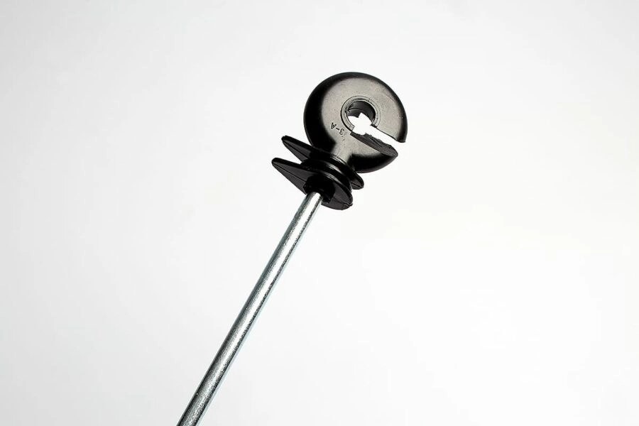 Iron-heart Screw-in Wood Post Insulator Zoomed– Stand Off - Stock and Noble