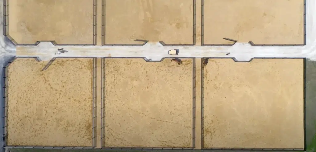 angled horse fencing