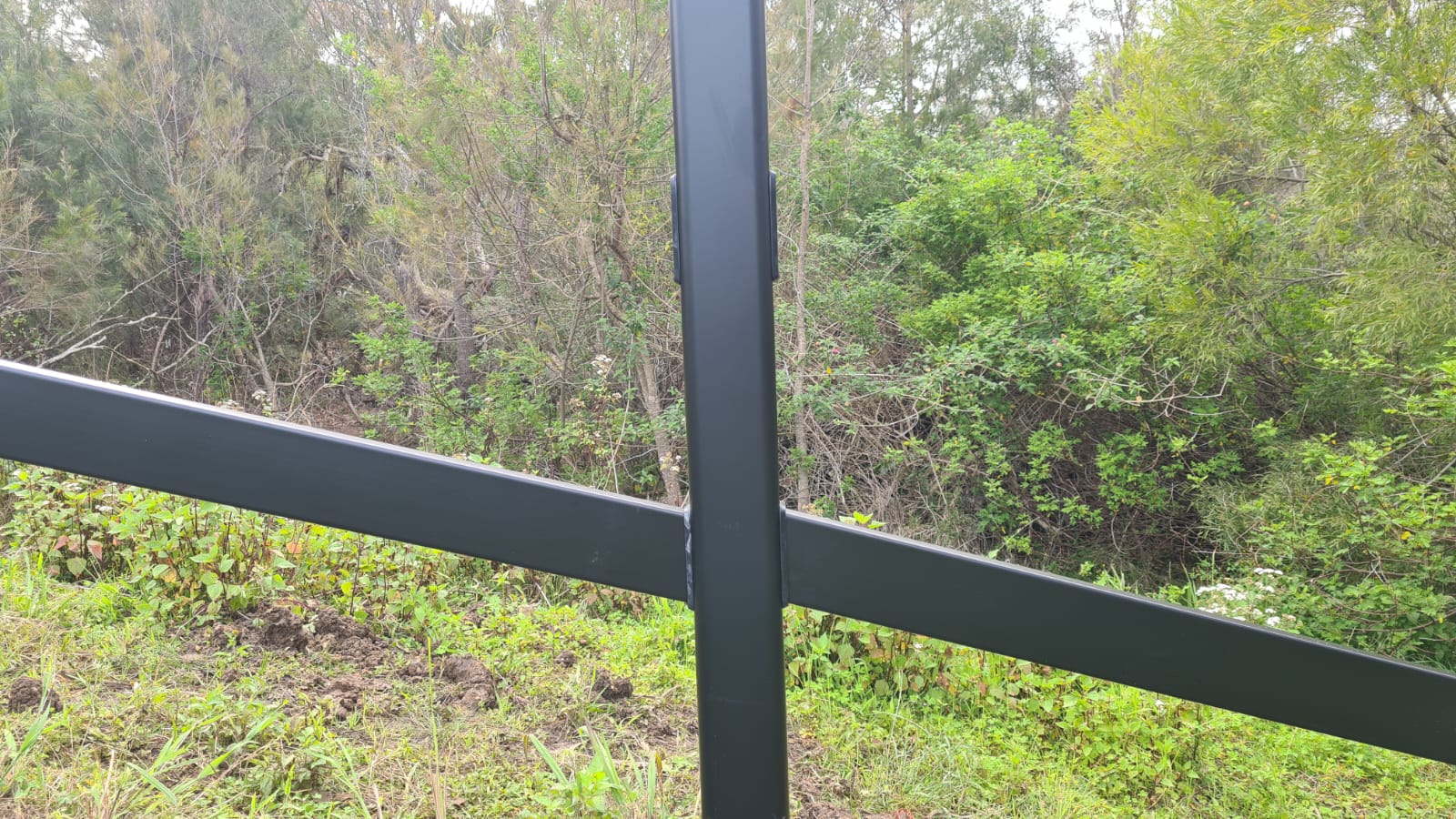 Steel Post and Rail Fencing from Stock & Noble An honest review