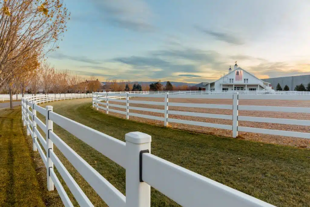 Stock and Noble Premium Steel Post and Rail Fencing, White, 4 Rail-11