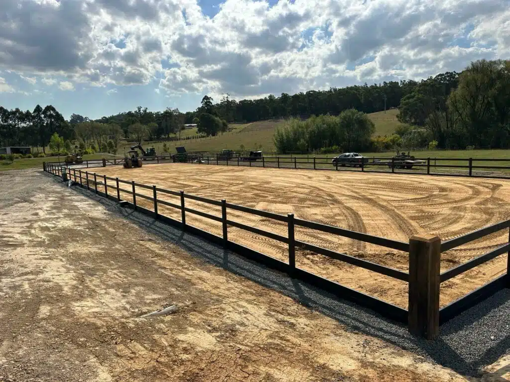 Premium Steel Post and Rail - Arena Fencing - Stock And noble - Black fencing - Horse Arena