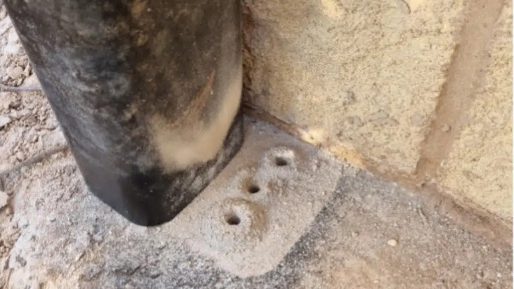 Drill holes for Reo - fence install